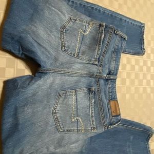 American Eagle Tomgirl Jeans Button fly Light Wash Women's Sz 00 Regular 23 X 29